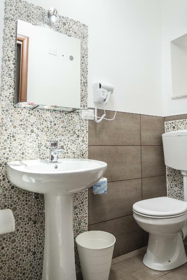 Al Qatta Bed & Breakfast Canicattì Buitenkant foto